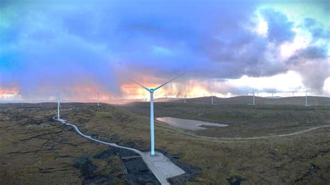 500,000 homes to benefit as UK's Shetland wind farm connected .